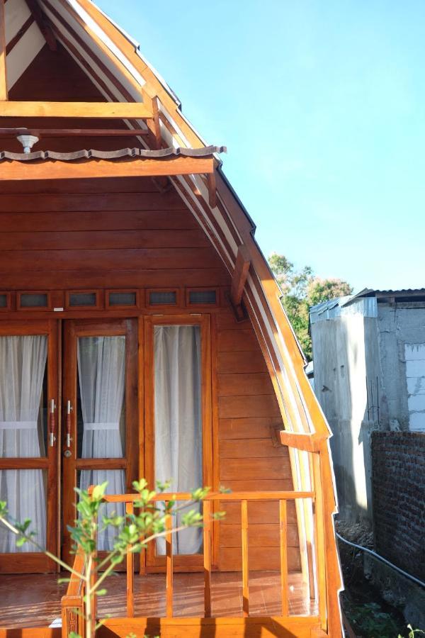 Raffles Inn Labuan Bajo Eksteriør bilde