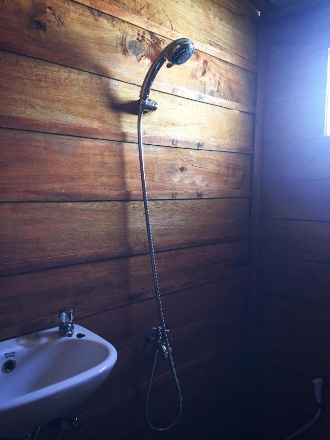 Raffles Inn Labuan Bajo Eksteriør bilde